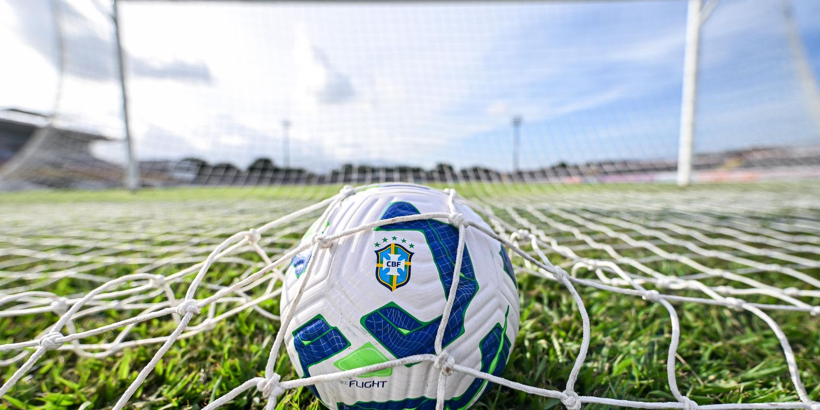 Visitantes dominam quartas de final e se aproximam do acesso à elite do Brasileirão Feminino