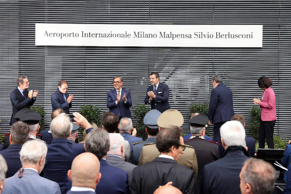 Aeroporto de Milão-malpensa é oficialmente batizado com o nome de Silvio Berlusconi