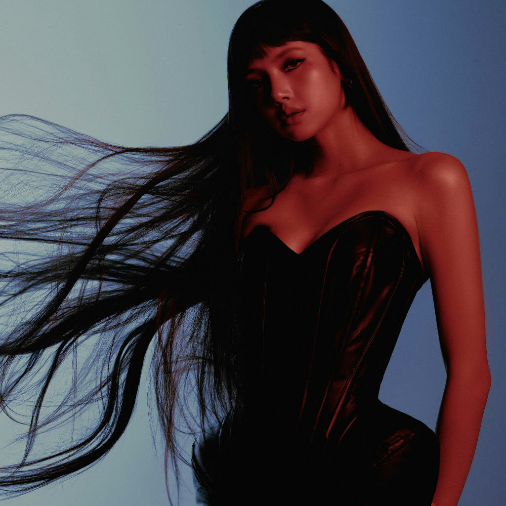 “Always Lalisa”: Lisa do Blackpink anuncia documentário e intensifica agenda solo global