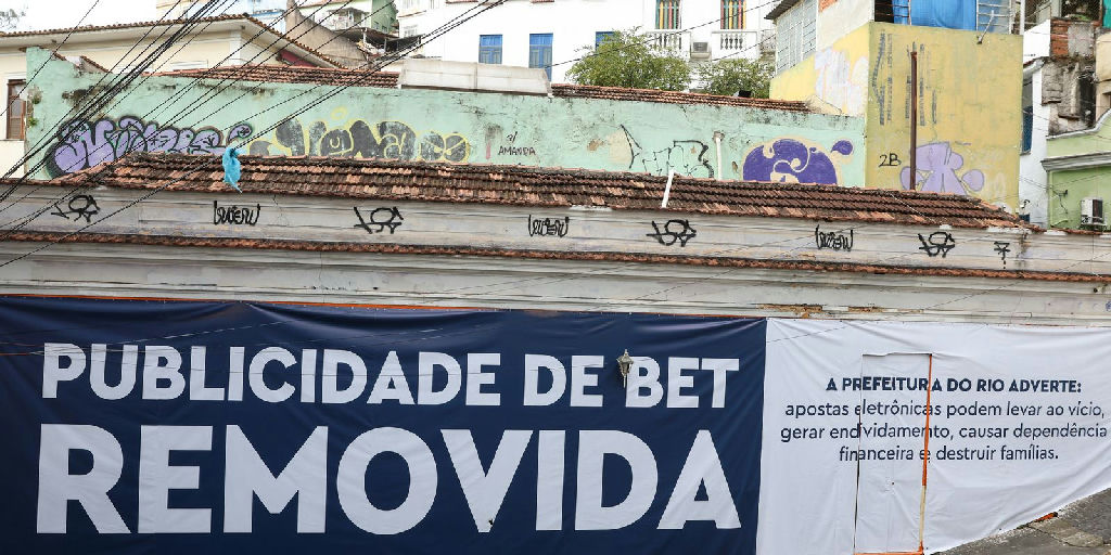 Apostas online: o drama do vício que adoecia e endividava brasileiros antes da proibição