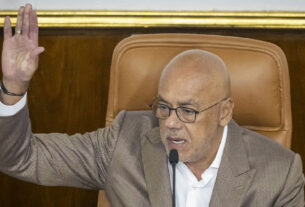 Chavismo propõe reforma em lei usada para perseguir opositores na Venezuela