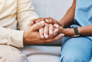 Cuidar de idosos com demência: como o planejamento pode reduzir conflitos familiares