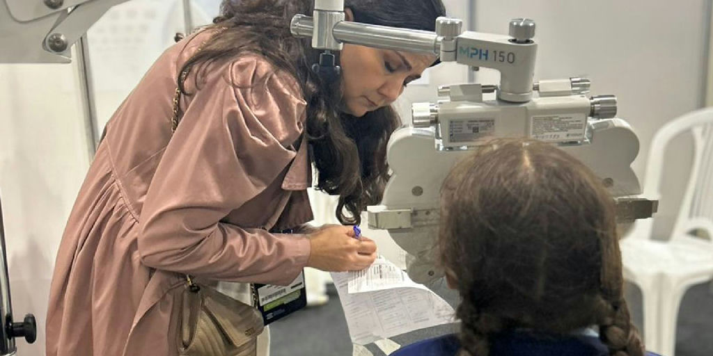 Especialista detalha como adaptar consultas oftalmológicas para crianças com autismo