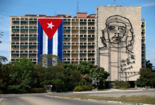 EUA endurecem sanções contra Cuba e restringem viagens de americanos à ilha