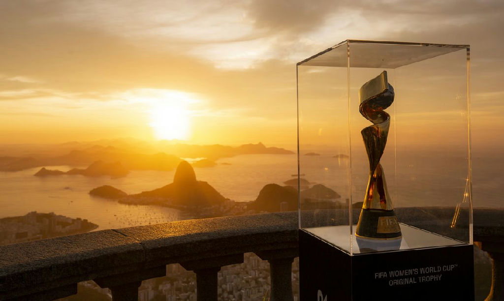 Fifa busca 6 mil voluntários para a Copa do Mundo Feminina de 2027 no Brasil