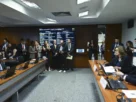 Fim da taxa das blusinhas avança em comissão e vai a votação no plenário do Congresso