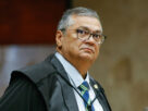 Flávio Dino retira sigilo de investigação sobre filme de Bolsonaro e determina novas diligências