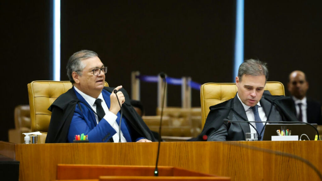 Flávio Dino reverte censura a publicações sobre Nossa Senhora Aparecida