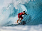 Gabriel Medina brilha com nota 10, mas fica com o vice em Fiji