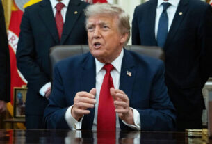 Governo Trump nomeia teólogo Chad Pecknold para posto no Departamento de Segurança Interna