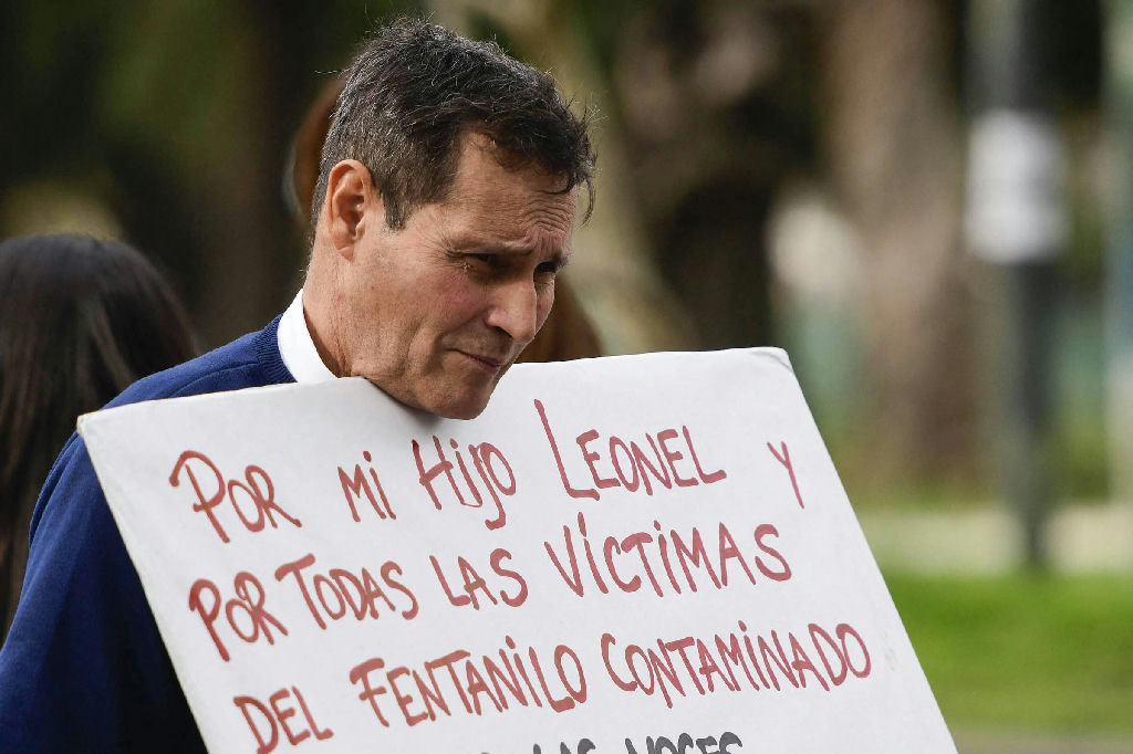 Justiça argentina processa ex-autoridades por tragédia com fentanil contaminado