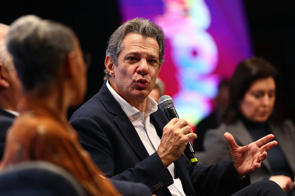 Justiça eleitoral ordena remoção de 11 conteúdos contra campanha de Haddad