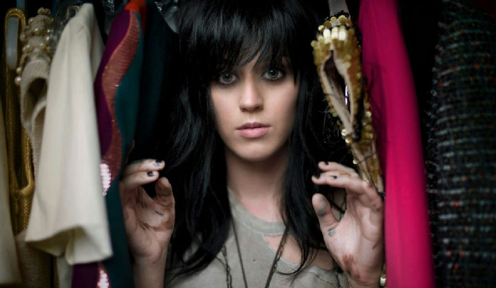 Katy Perry domina ranking do Tiktok com hit clássico eleito música do verão 2026