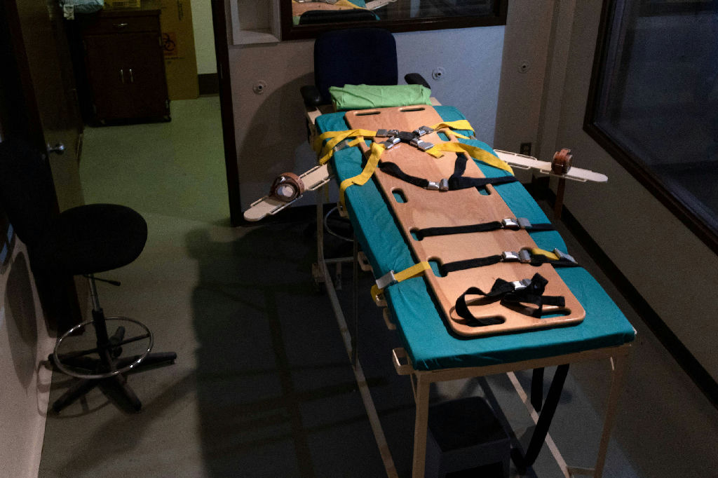 Libertação histórica: DNA inocenta homem após 41 anos no corredor da morte nos EUA