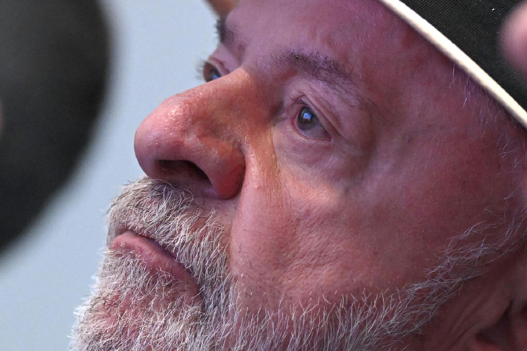 Lula mantém silêncio sobre decisão de Mendonça que afasta cúpula da Polícia Federal