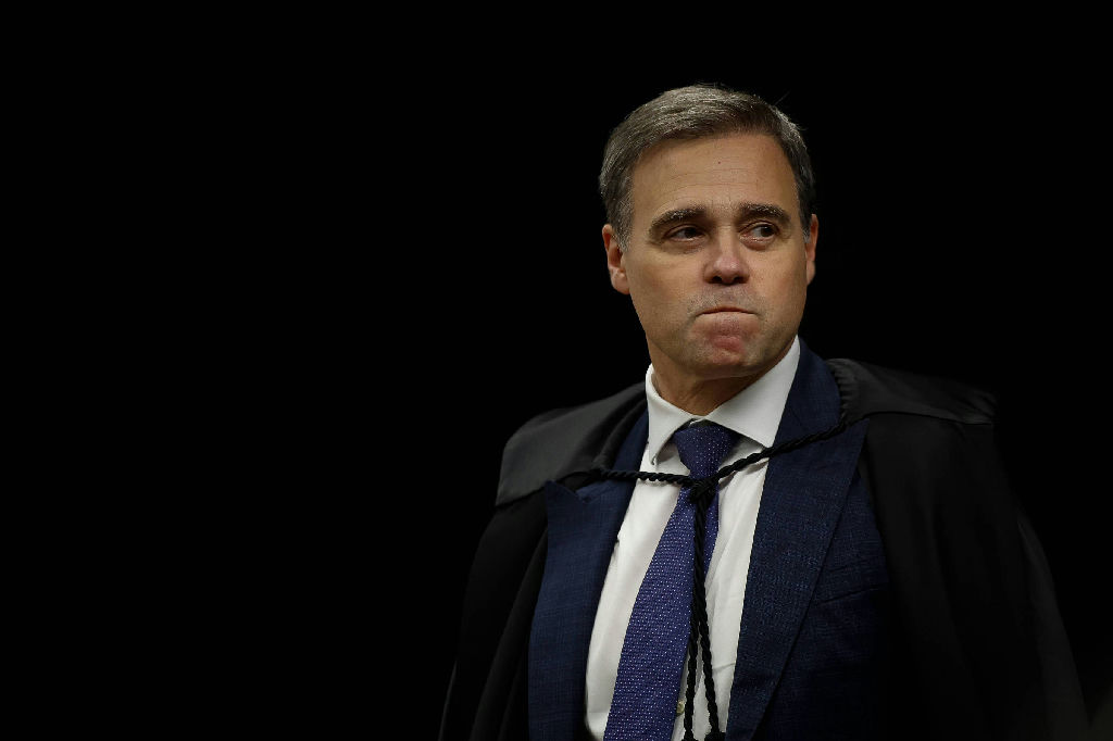 Mendonça confirma depoimento de Vorcaro sem PF e nega menção a Moraes