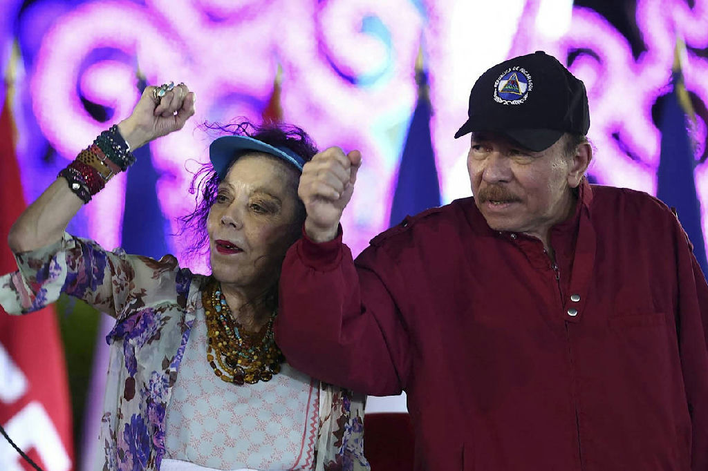 Nicarágua oficializa reforma que veta oposição em eleições e estende mandatos