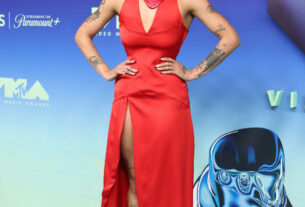 Pabllo Vittar no VMA 2026: engajamento recorde celebra a artista brasileira