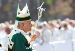 Papa Leão XIV exige que Igreja enfrente falhas antes de encontro com vítimas de abuso na França