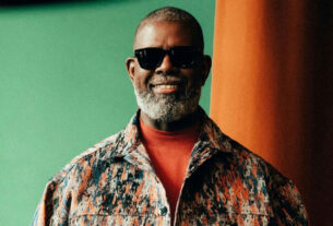 Péricles lança "Camuflagem" e confirma turnê "Canta Motown" para o Brasil