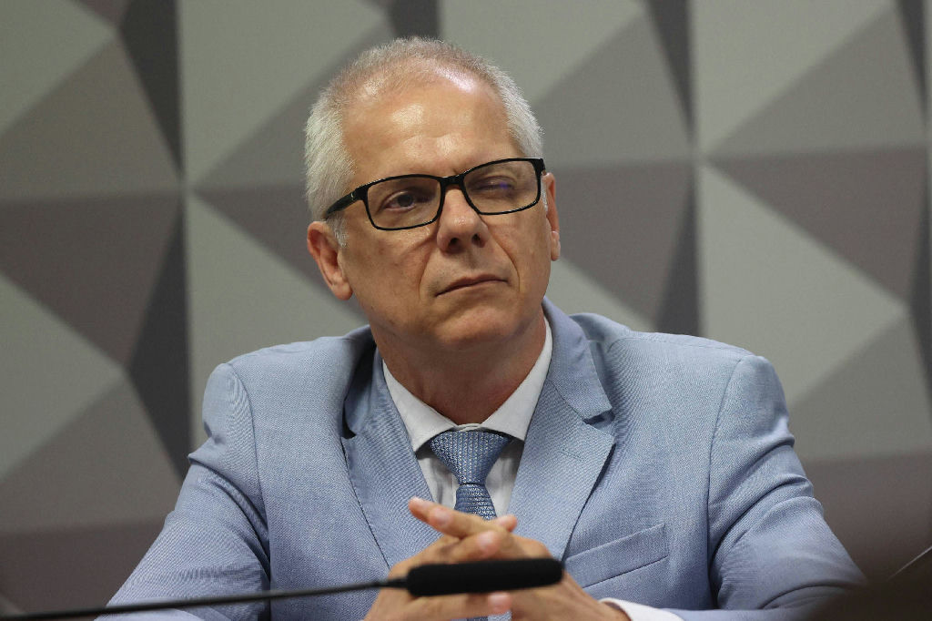 Prisão preventiva de ex-presidente do INSS por mais de 300 dias mobiliza defesa no STF