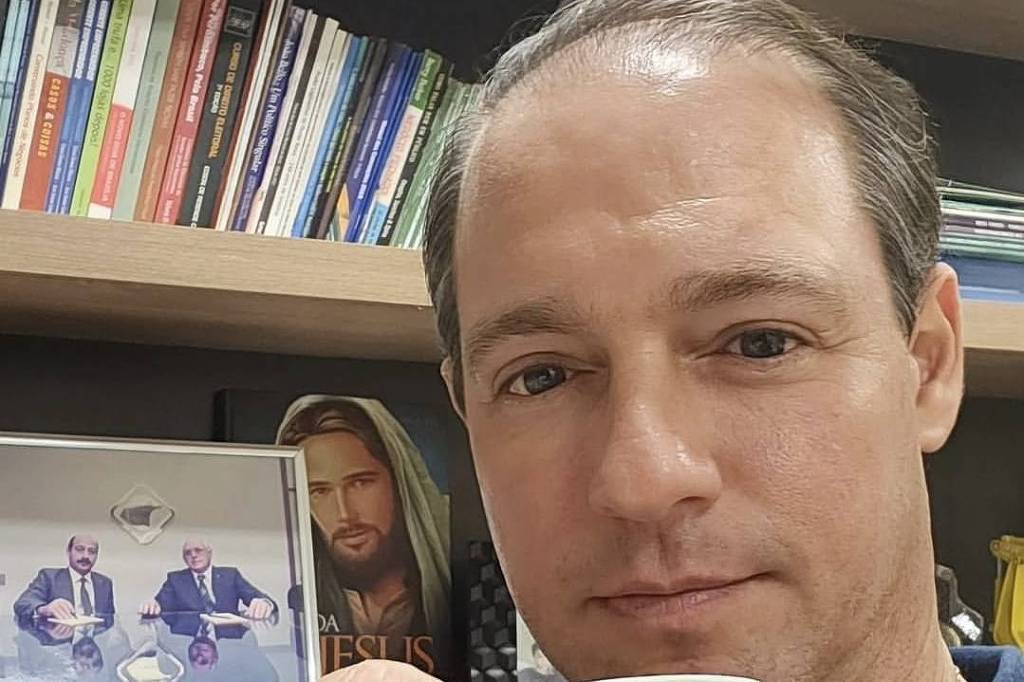 Suplente de Rodrigo Pacheco no Senado mantém histórico de alinhamento com o bolsonarismo