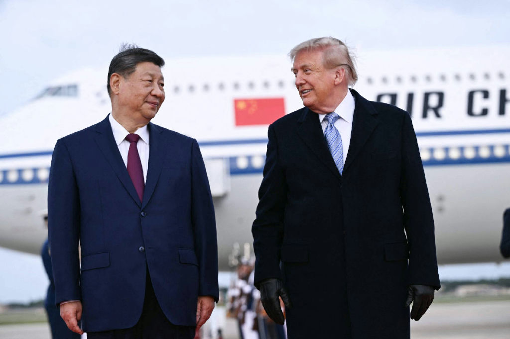 Xi Jinping busca reaproximação com Trump e defende parceria entre China e Estados Unidos