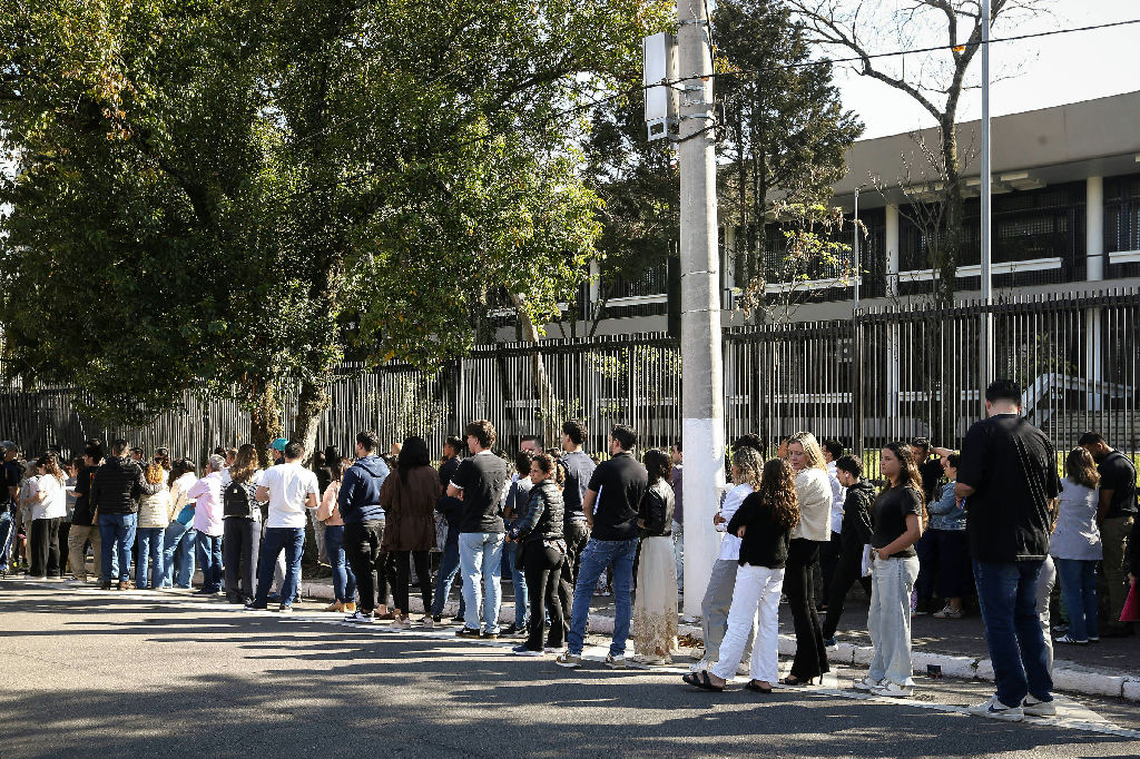 Atendimento em embaixada e consulados dos EUA no Brasil será suspenso nesta sexta por questões de segurança