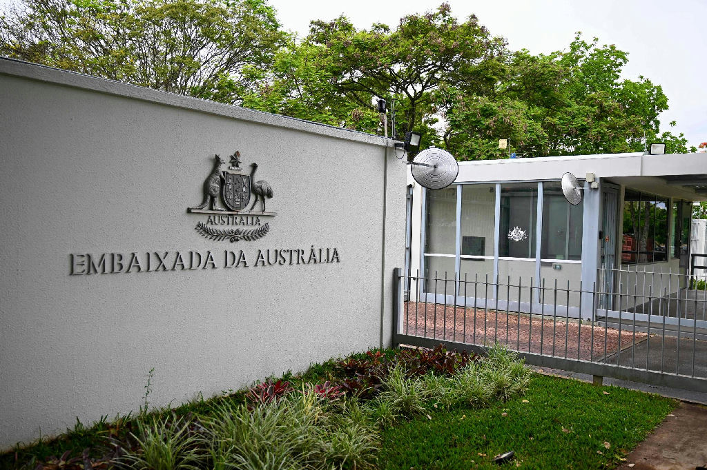 Austrália e Estados Unidos suspendem serviços consulares no Brasil por questões de segurança