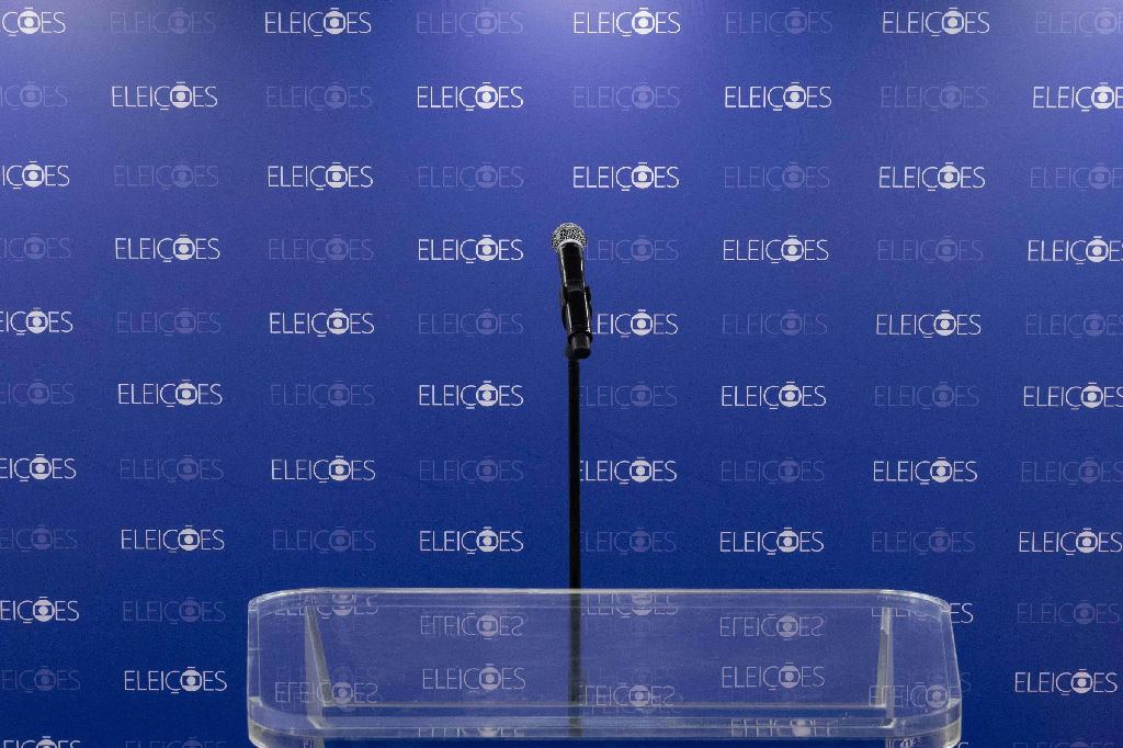 Cancelamento de debate presidencial expõe fragilidade do confronto de ideias na campanha