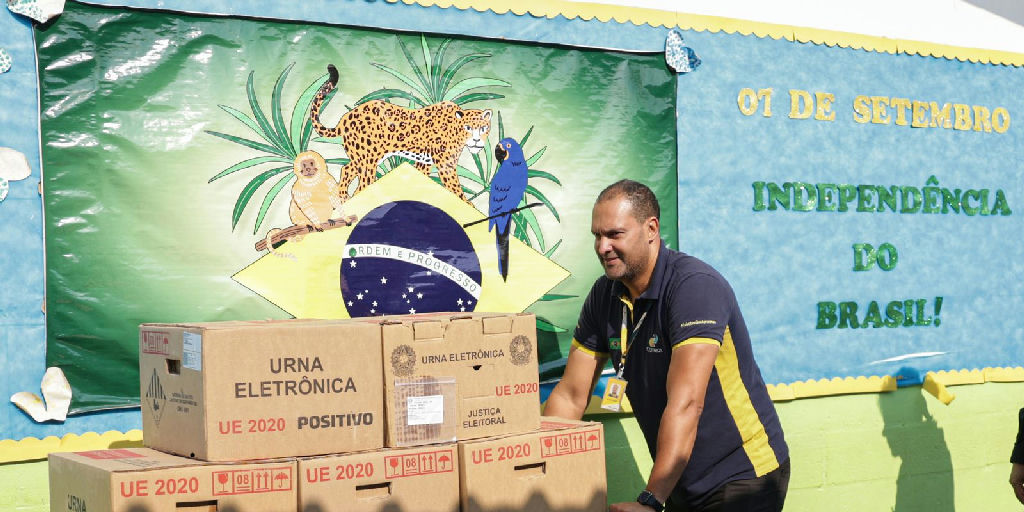 Eleições 2026: como verificar seu local de votação se você solicitou o voto em trânsito