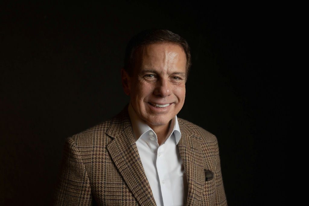 Grupo Lide de Doria promove almoço com Flávio Bolsonaro para 400 empresários antes do segundo turno
