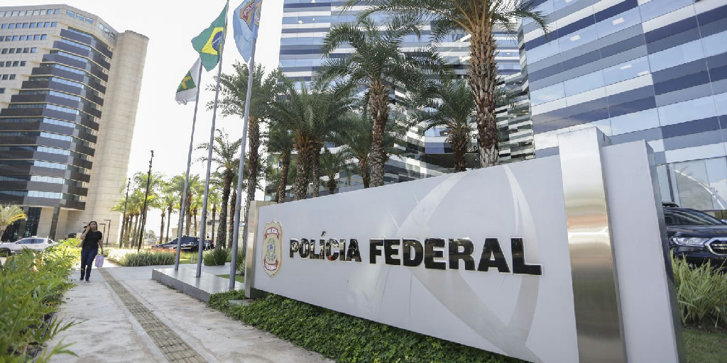 PF desmente depoimento de Vorcaro sobre filme de Lula e AGU prepara ação contra revista Veja