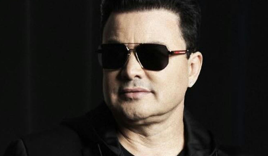 Renner inicia carreira solo com projeto em tributo ao legado de Rick