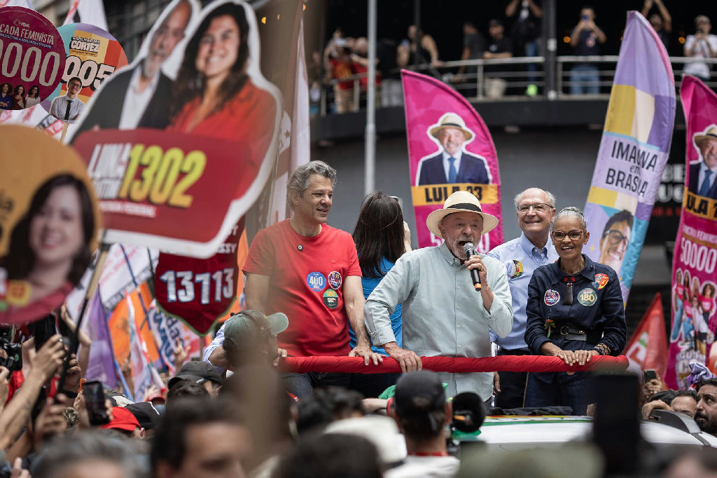 Ricardo Nunes critica campanha petista após atos de Lula na avenida Paulista